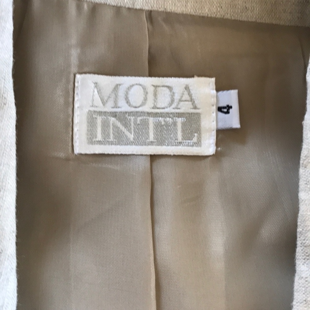 MODA INTL WOMEN SKIRT SUIT SIZE 4 COLOR CREAM - Picture 2 of 12